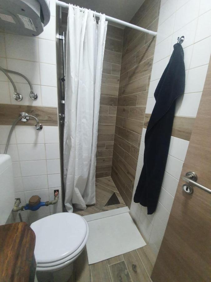 Studio Apartman Tamai Kutina Εξωτερικό φωτογραφία