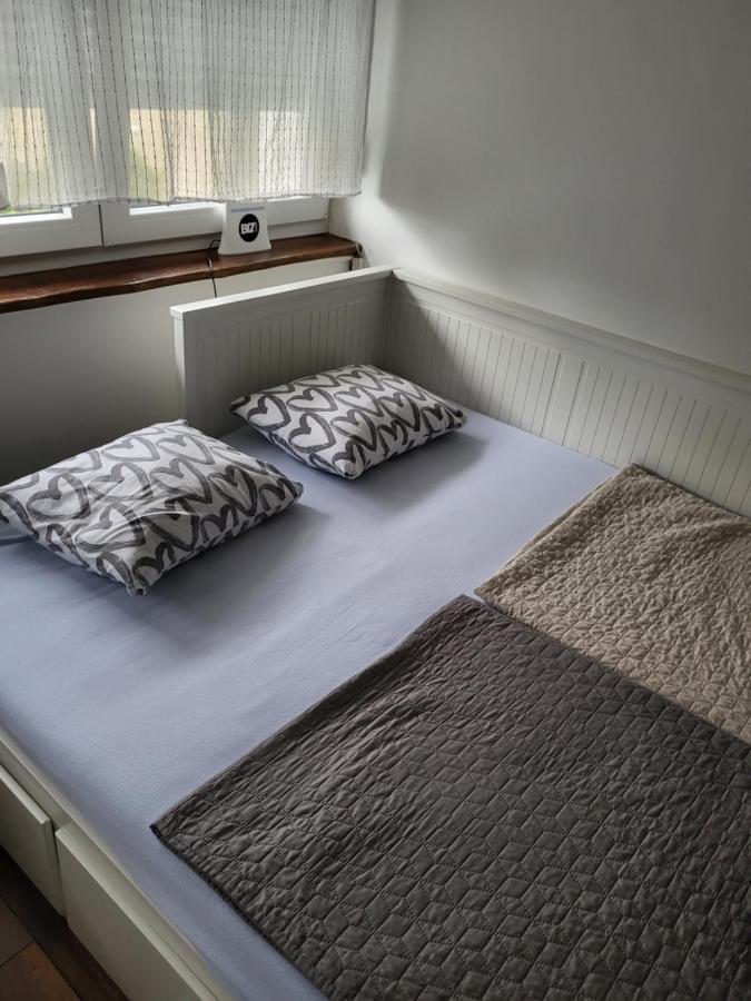 Studio Apartman Tamai Kutina Εξωτερικό φωτογραφία
